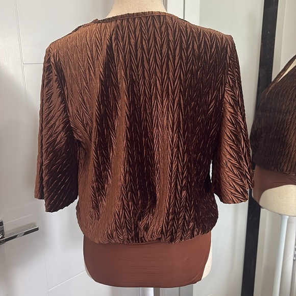 Moon River Velvet Bodysuit with Wrapped Bodice - Picture 6 of 7